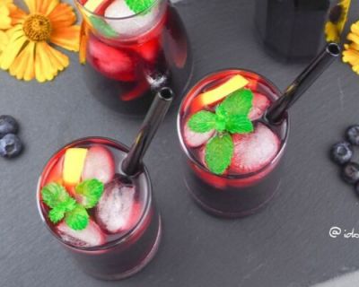 Herbstlicher Holunderbeeren Sirup mit Gewürzen