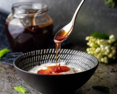Fichtenspitzenhonig – selbst gesammelt – veganer Waldhonig