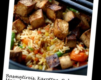 Fried Rice mit Tofuwürfeln