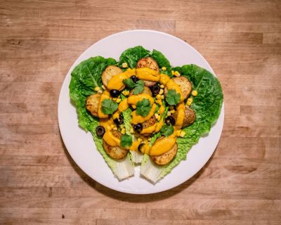 Kürbis-Huancaína mit Ofenkartoffeln – peruanische Käsesauce in vegan