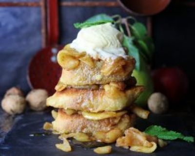 Apfel French Toast mit Apple Pie Topping – fluffig und cremig!