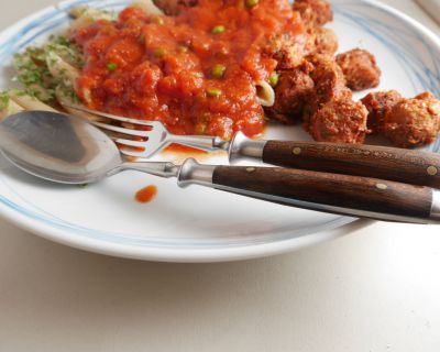 Pasta mit Cajun-Meatballs