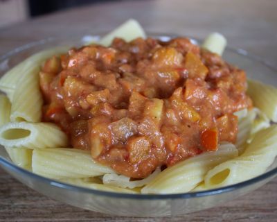Nudeln mit Kürbisgemüse