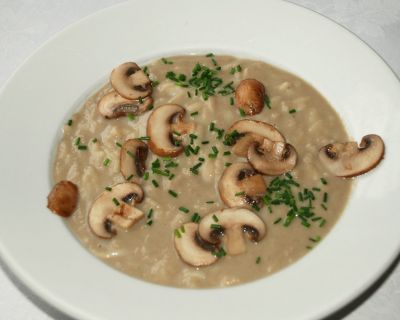 Champignonsuppe mit Risoni