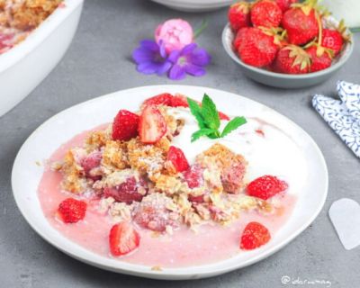 Lecker, Gesund und macht satt: Gebackene Erdbeer Kokos Haferflocken