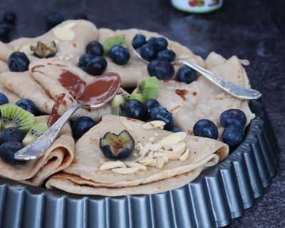 Simple vegan Crêpes * Einfache Crêpes