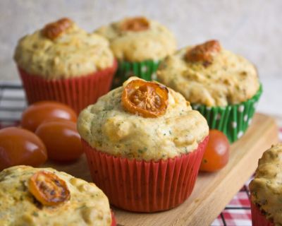 Caprese-Muffins mit Tomate und Mozzarella