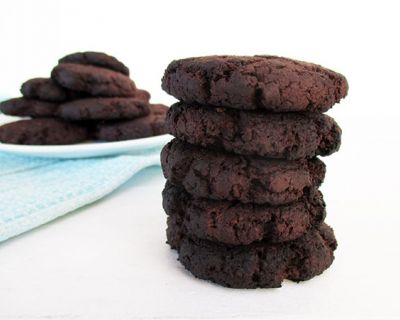 Mehlfreie 6 Zutaten Dunkle Schokolade Cookies (Vegan, Glutenfrei, Ohne Getreide, Ohne Öl)
