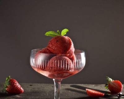 Erdbeer-Minz-Sorbet