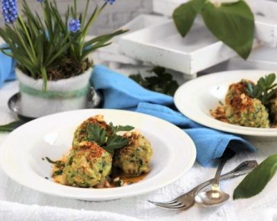 Bärlauchknödel mit veganer brauner Butter-Alternative