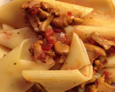 Pasta mit Eierschwammerln