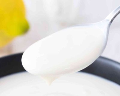 Einfachste vegane Joghurtsoße (z.B. für Pfannengerichte und Currys)