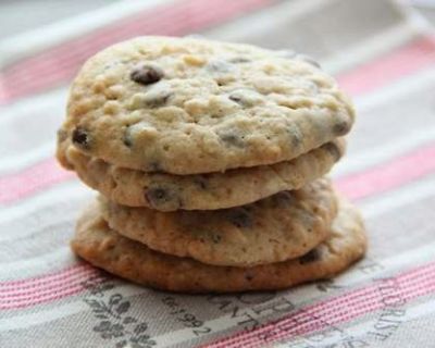 Just Chocolate-Chip-Cookies