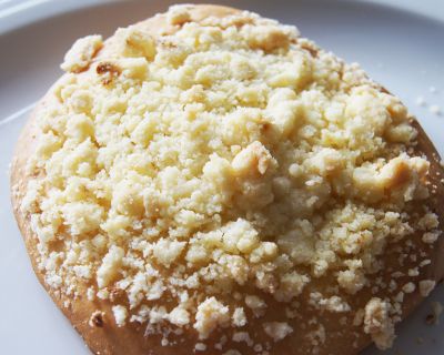 Vegane Streusel-Brötchen ganz einfach selber backen