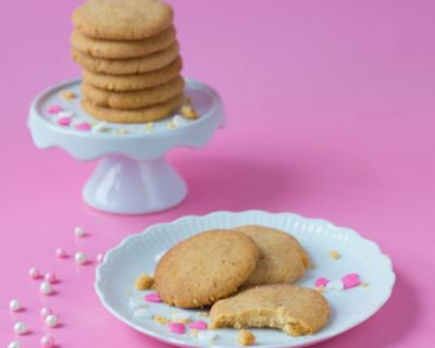 Dinkel-Plätzchen mit Nussmus (vegan, palmölfrei, weizenfrei)