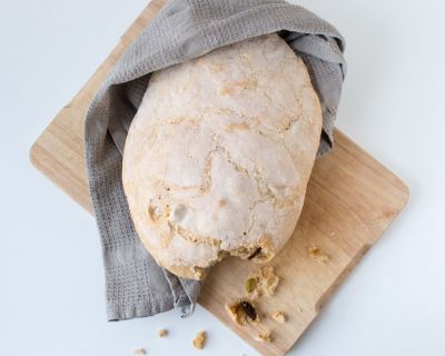 Ciabatta mit Oliven und getrockneten Tomaten (vegan, weizenfrei)