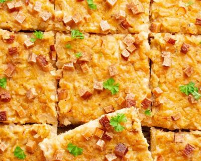 Deftiger veganer Zwiebelkuchen vom Blech