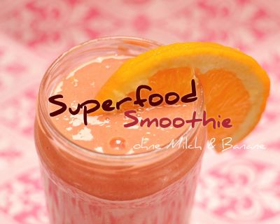 Superfood Smoothie ohne Banane & Milch