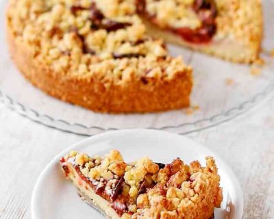 Veganer Pflaumenkuchen mit Pudding