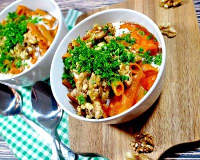 Risotto-Penne mit gerösteten Walnüssen