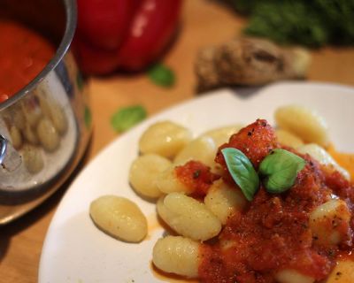 Gnocchi mit Tomaten-Ingwer-Soße