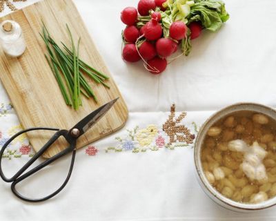 Drei vegane Aufstriche für das Osterfrühstück