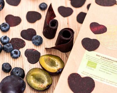 Fruchtleder mit Carobpulver