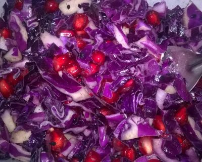 Rotkohl-Granatapfel-Salat