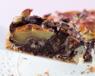 Apfel-Marmorkuchen mit Rhabarber (vegan)