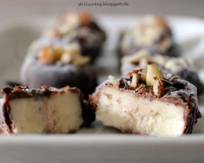 Weihnachtliches Blitz-Eis: Bananen-Konfekt 