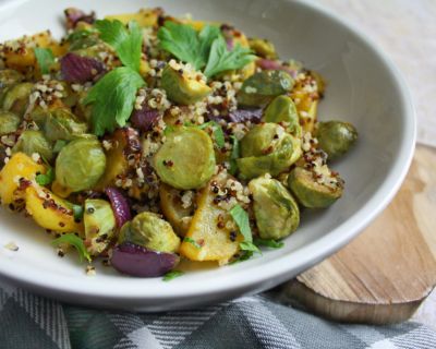 Warmer Kartoffelsalat mit Rosenkohl