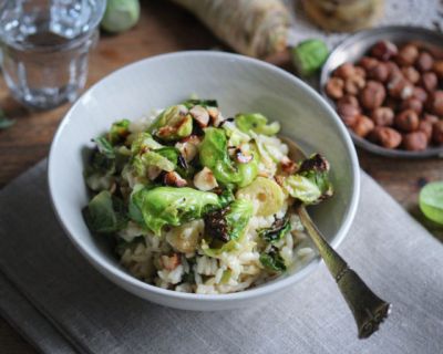 Rosenkohl-Risotto mit gerösteten Haselnüssen & Trüffelöl