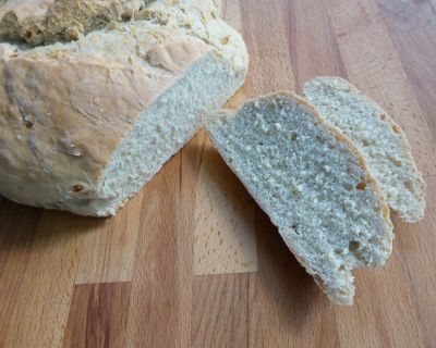 KNOBLAUCHBROT