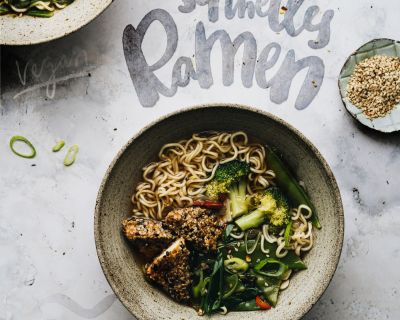 Schnelles veganes Ramen – Perfekt zur Resteverwertung!