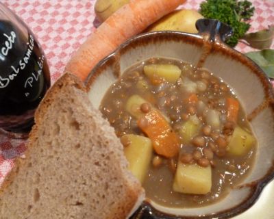 Traditioneller Linseneintopf