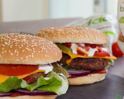 Blackbean-Burger mit Paprika