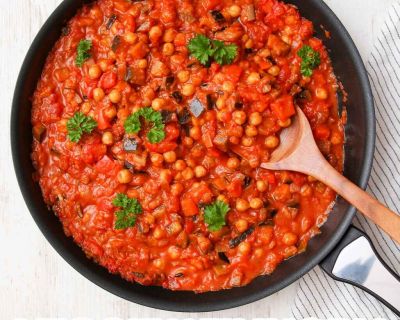 Auberginen Paprika Pfanne mit Kichererbsen