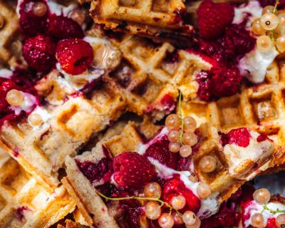 Vegane, gesunde Waffeln [glutenfrei, zuckerfrei, einfach]