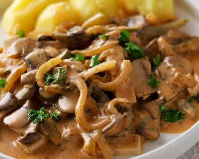 Tofu Stroganoff mit Pilzen