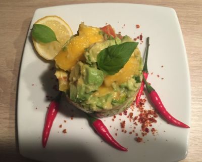 veganer Mango-Avocado-Salat