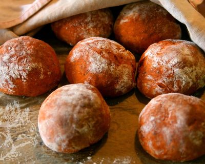 Tomato Rolls / Tomatenbrötchen