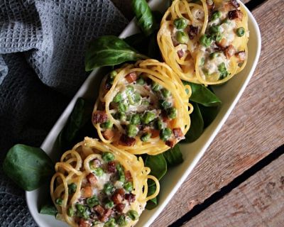 Leckere Spaghetti-Nester à la Carbonara