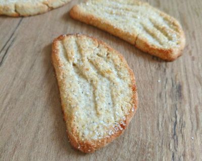 Vegan backen mit einer Dose Kichererbsen – Glutenfreie Gute Laune Kekse mit Kichererbsen und Mandeln.