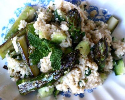 Tabouleh mit grünem Spargel