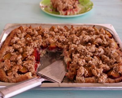 Veganer Zwetschgenkuchen ein klassisches Herbstrezept