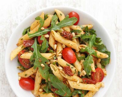 Nudelsalat mit Pesto