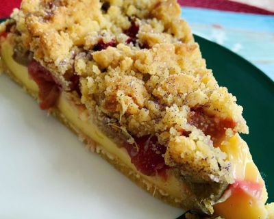 Rezept vom 24.05.2020: Rhabarber Streuseltarte mit Vanillepudding (Vegan)