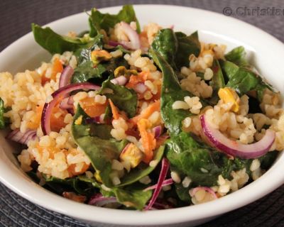 Bulgursalat mit Spinat und Aprikosen