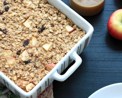 Apfel-Hafer-Schnitten mit Erdnusskaramell