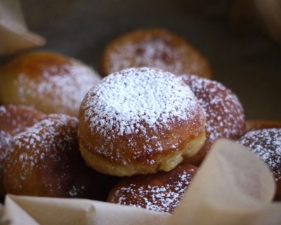 Gefüllte Mini-Krapfen